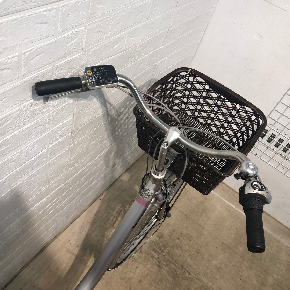 パナソニック ビビ ライト U ピンク 26インチ YT107 【中古車】