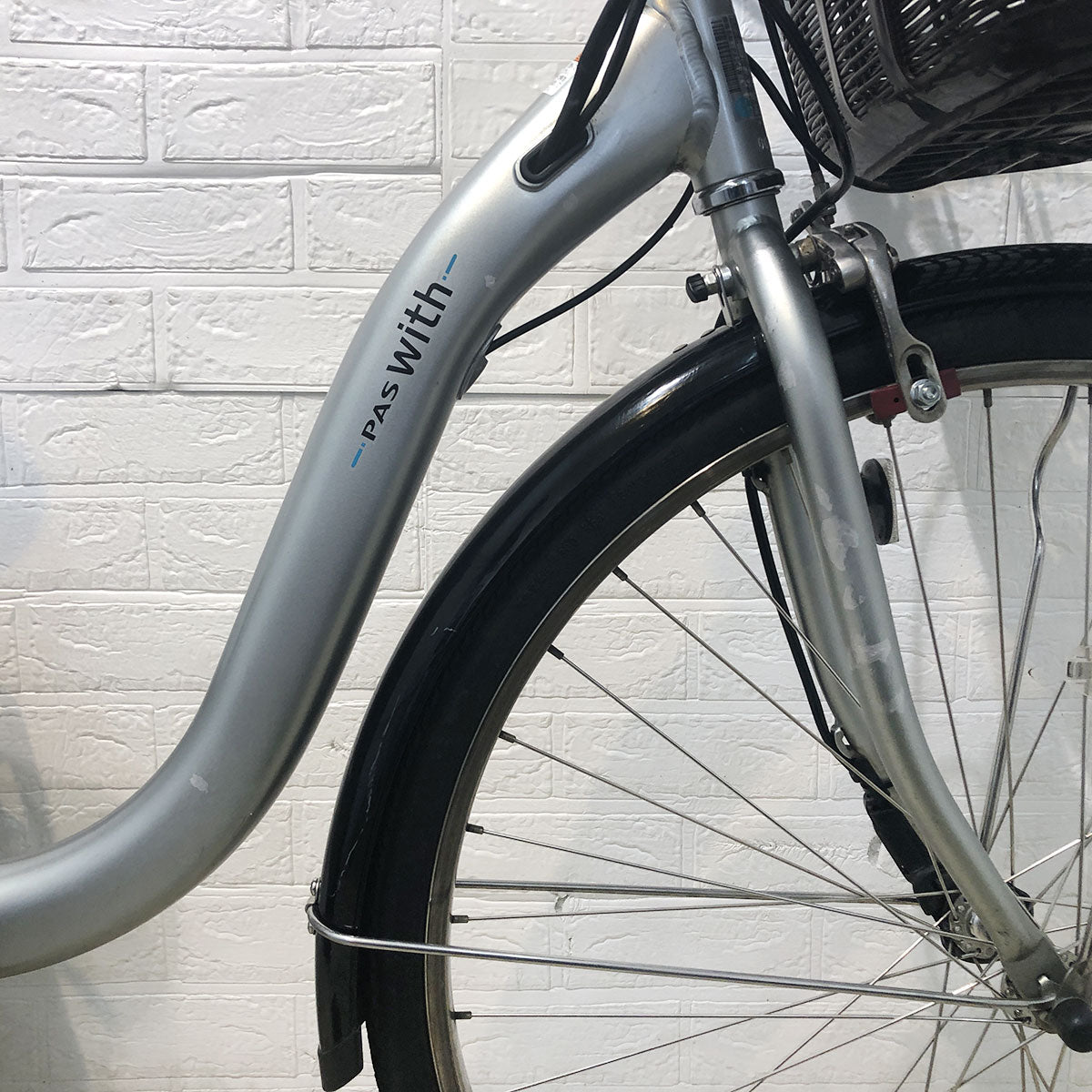 中古電動自転車 ヤマハ PAS With パス ウィズ シルバー 26インチ YF106
