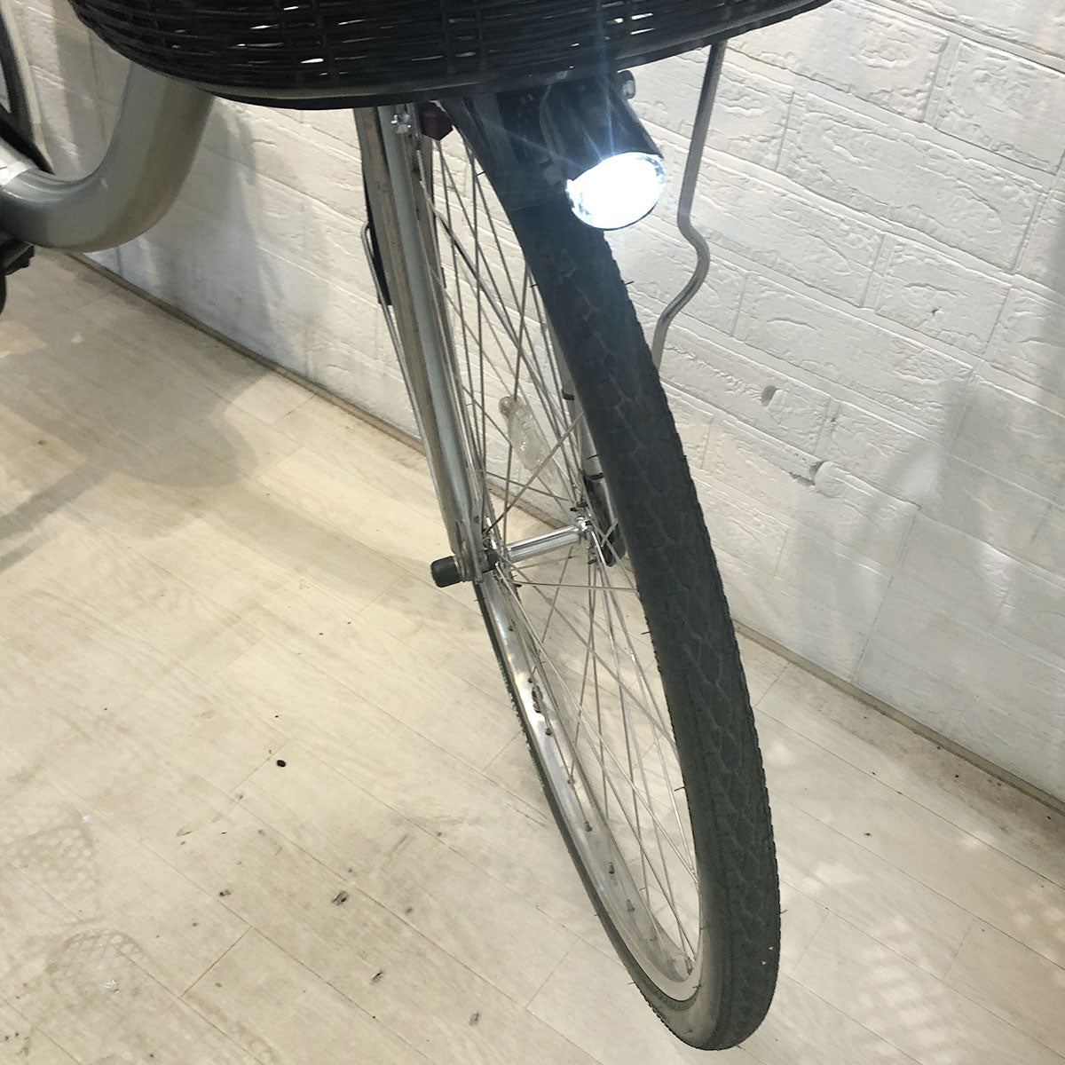 【１万円引き！】ヤマハ PAS With パス ウィズ シルバー 26インチ YF106 【中古車】