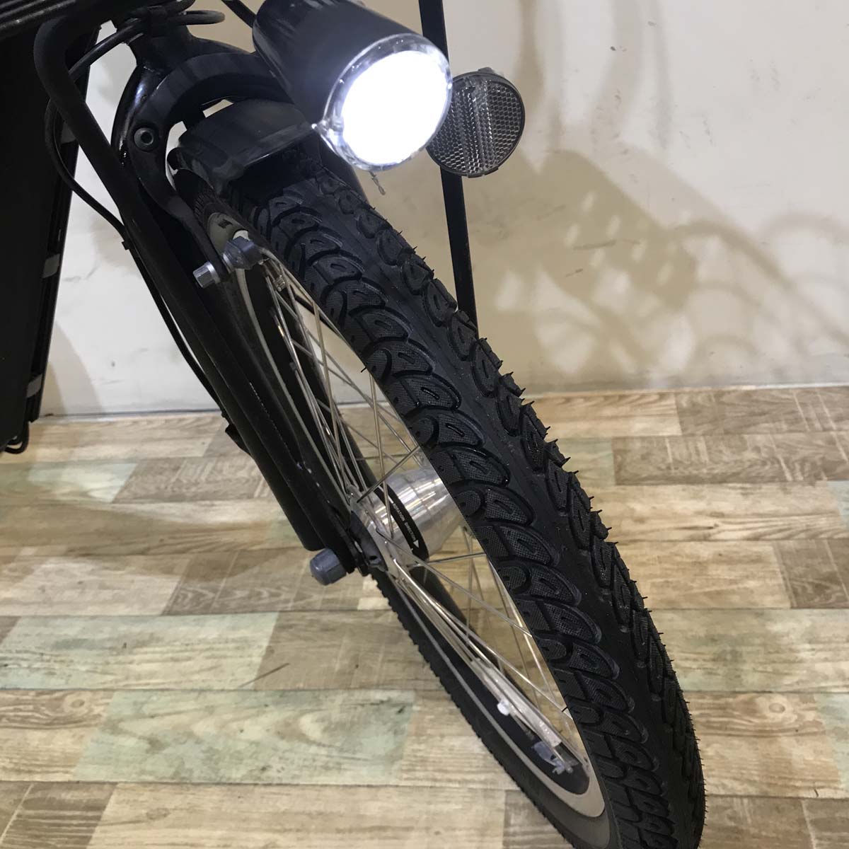 パナソニック ギュット アニーズ ブラック 20インチ KZ107【中古車】