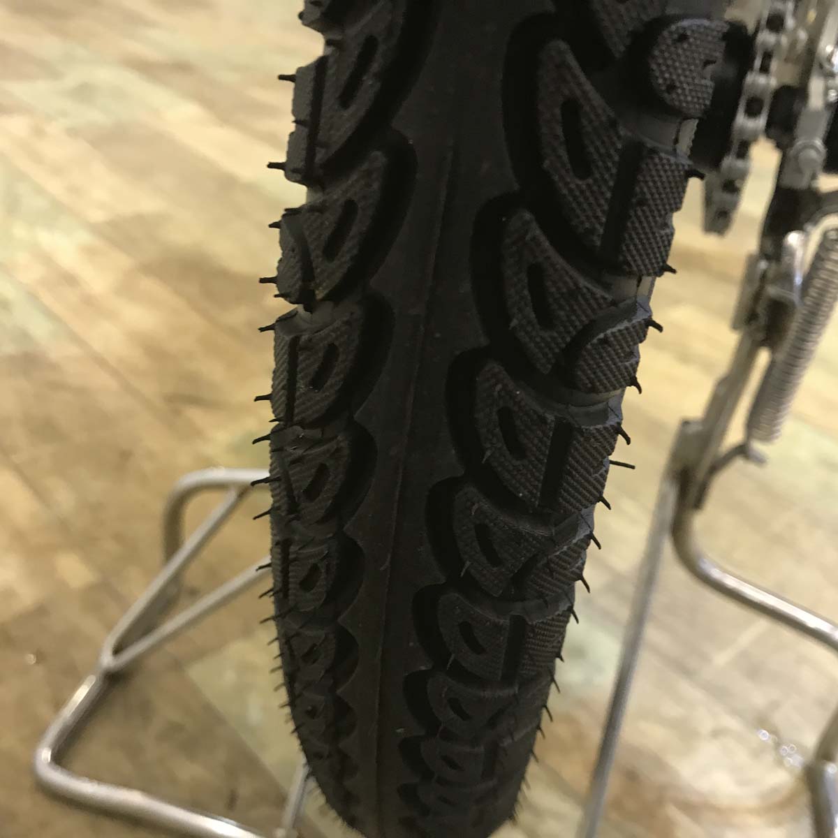 パナソニック ギュット ミニ EX ホワイト 20インチ KE117【中古車】