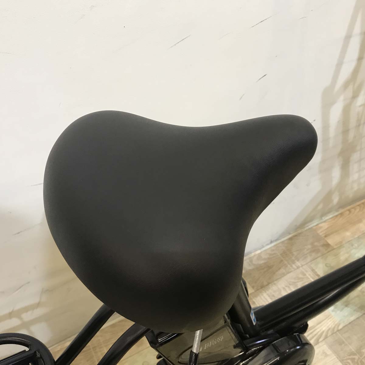 ブリヂストン アシスタ ベーシック ミニ ブラック 前20×後18インチ KZ112【中古車】