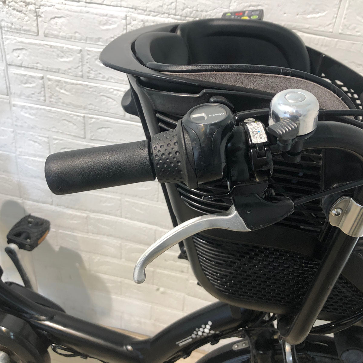 中古電動自転車 ブリヂストン アンジェリーノ プティット e ブラック 20インチ YA056