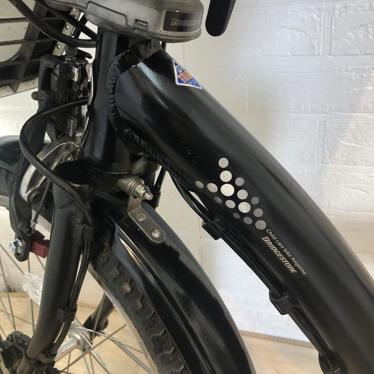 中古電動自転車 ブリヂストン アンジェリーノ プティット e ブラック 20インチ YA056