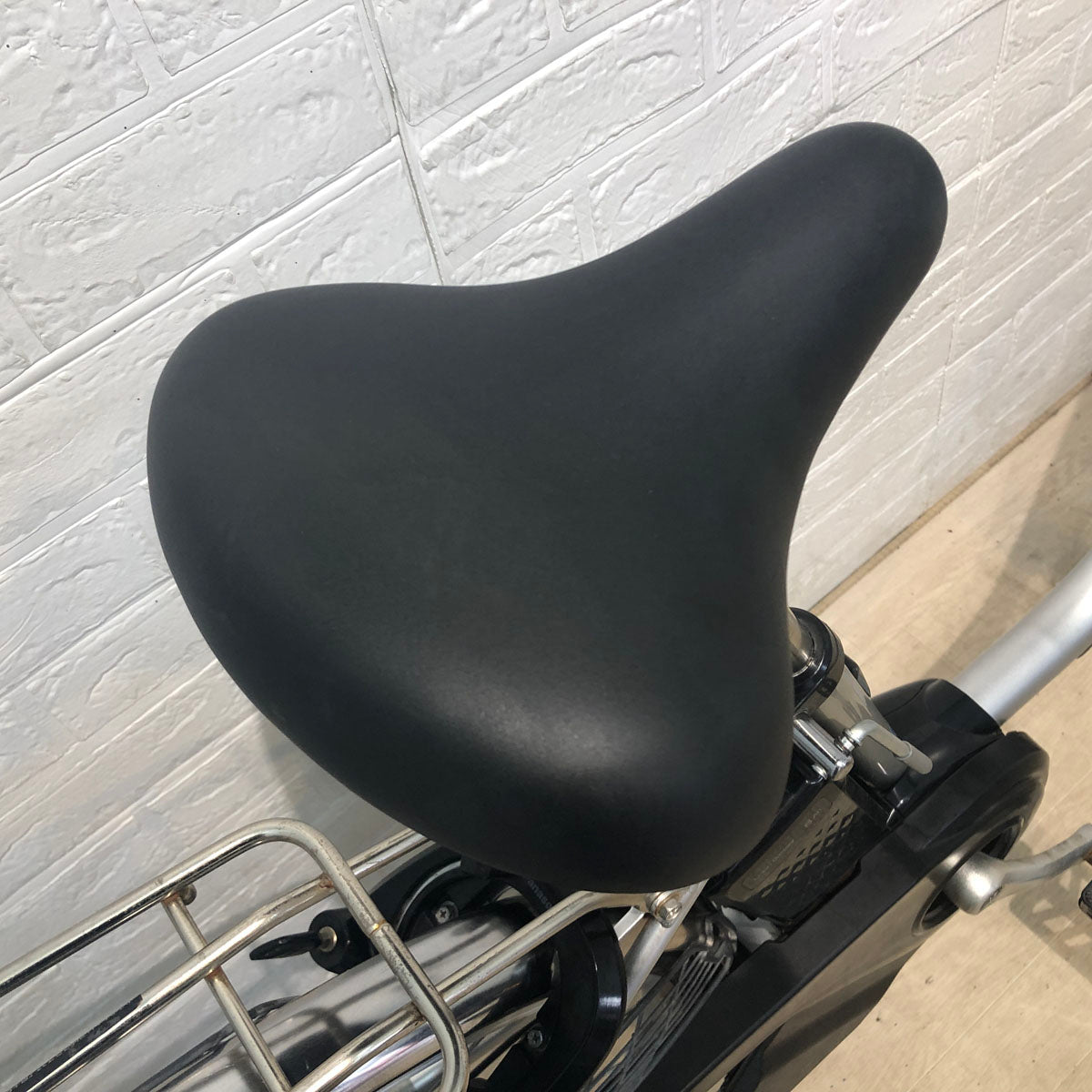 パナソニック ビビ SX シルバー 24インチ YT113 【中古車】