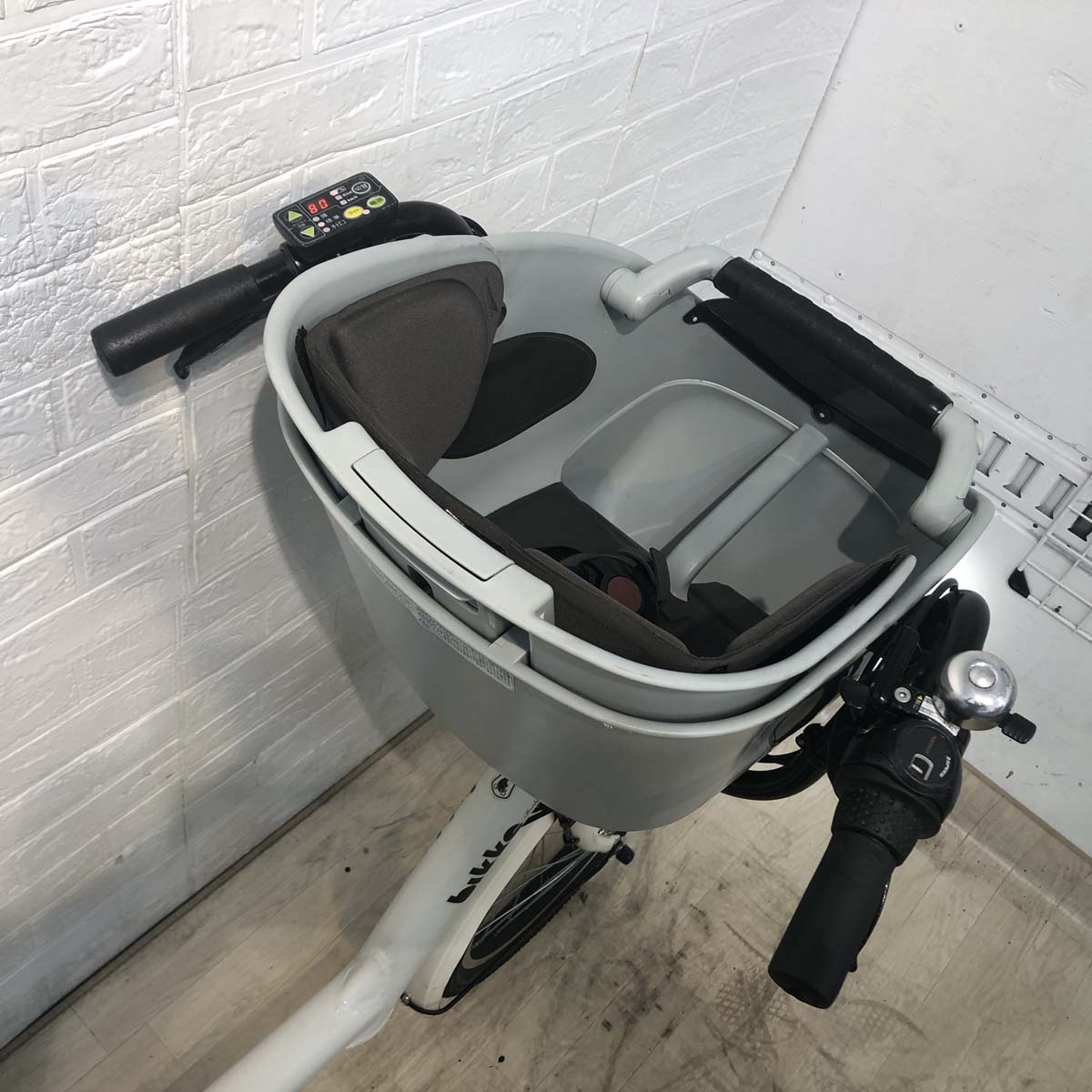 ブリヂストン bikke POLAR e ビッケ ポーラー イー ホワイト 20インチ YF114 【中古車】