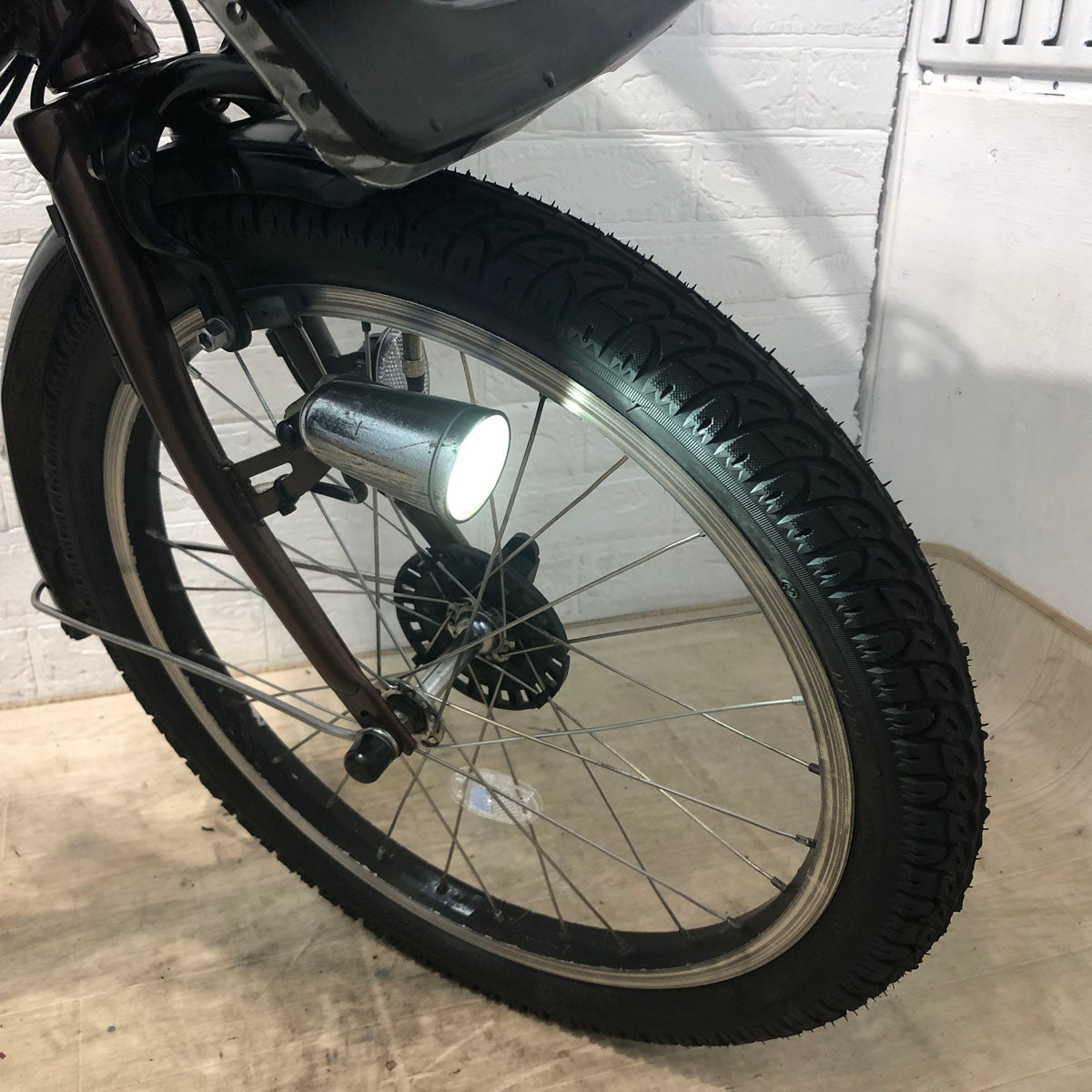ブリヂストン アンジェリーノ プティット e ブラウン 20インチ YT115【中古車】
