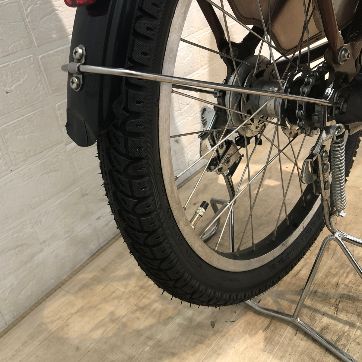 ブリヂストン アンジェリーノ プティット e ブラウン 20インチ YT115【中古車】