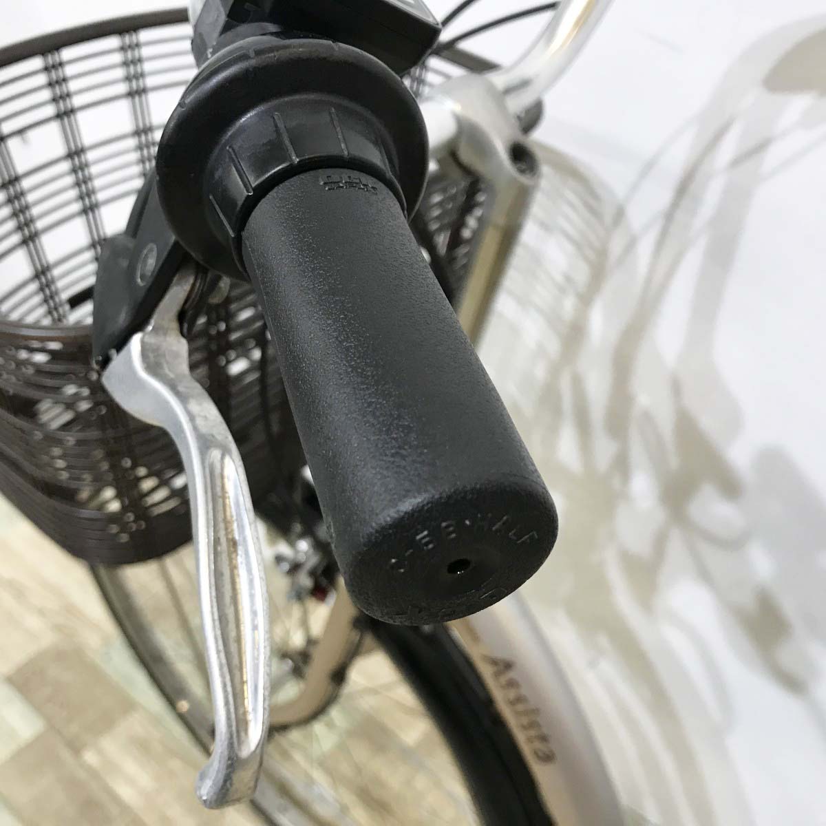 ブリヂストン アシスタDX ゴールド 26インチ KJ051 【中古車】