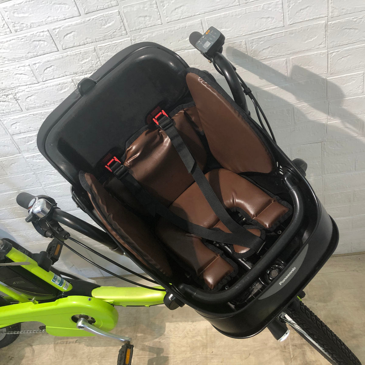 新品バッテリー パナソニック ギュット ミニ DX グリーン 20インチ YA061 【中古車】