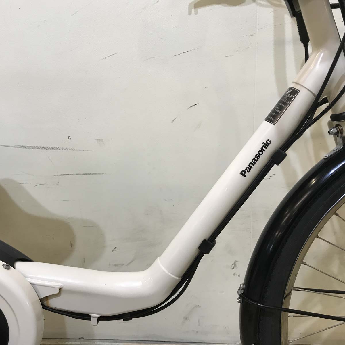 大阪引取可 Panasonic 22インチ ギュットステージ22 BE-ELMU23T 子ども 