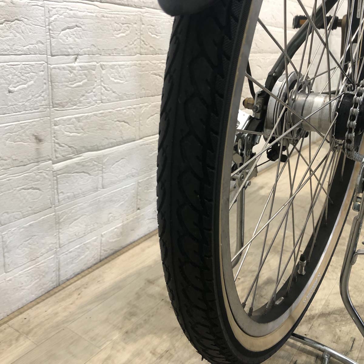 【１万円引き！】ブリヂストン アシスタユニ カーキ 24インチ YF121 【中古車】