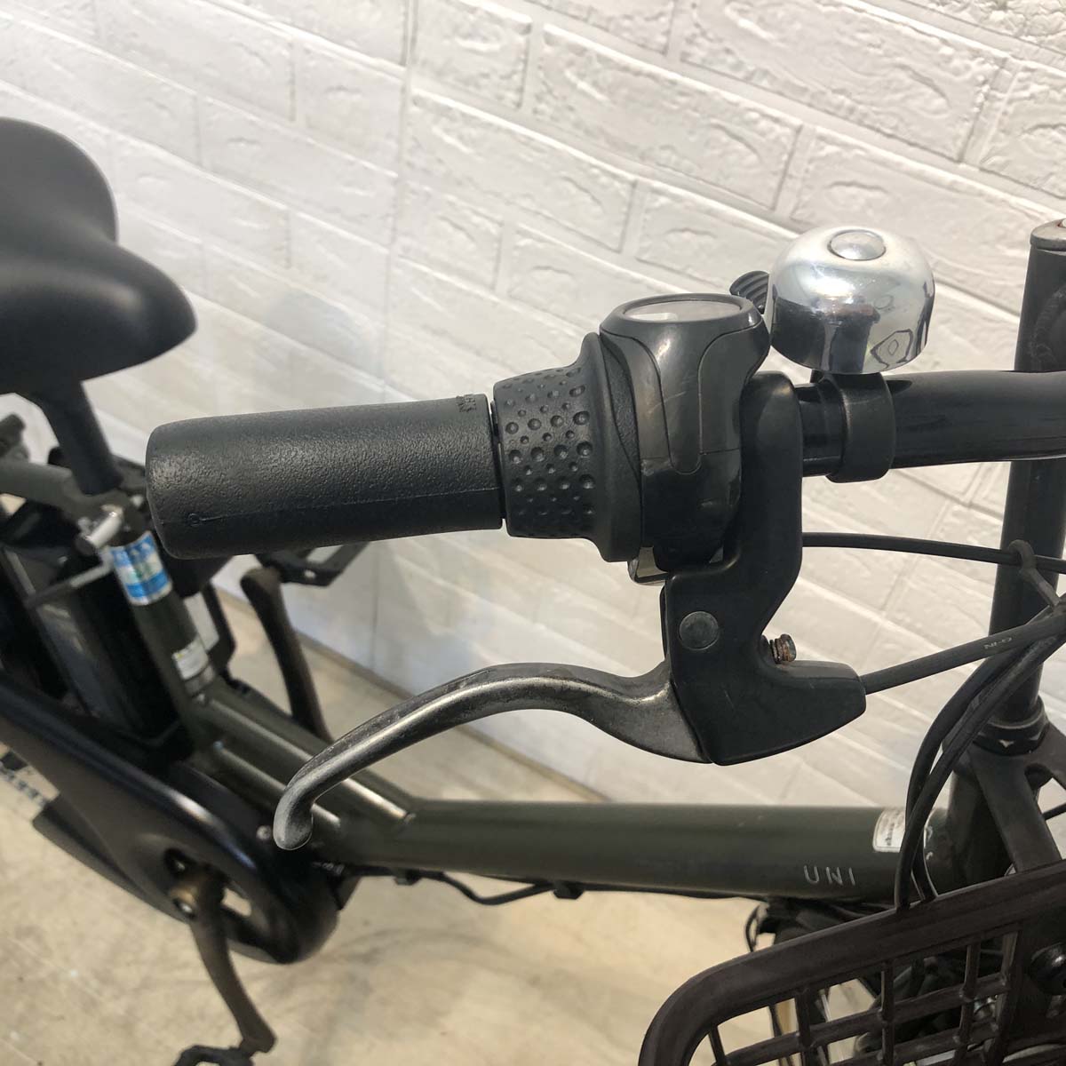 中古電動自転車 BRIDGESTONE アシスタユニ カーキ 24インチ YF121