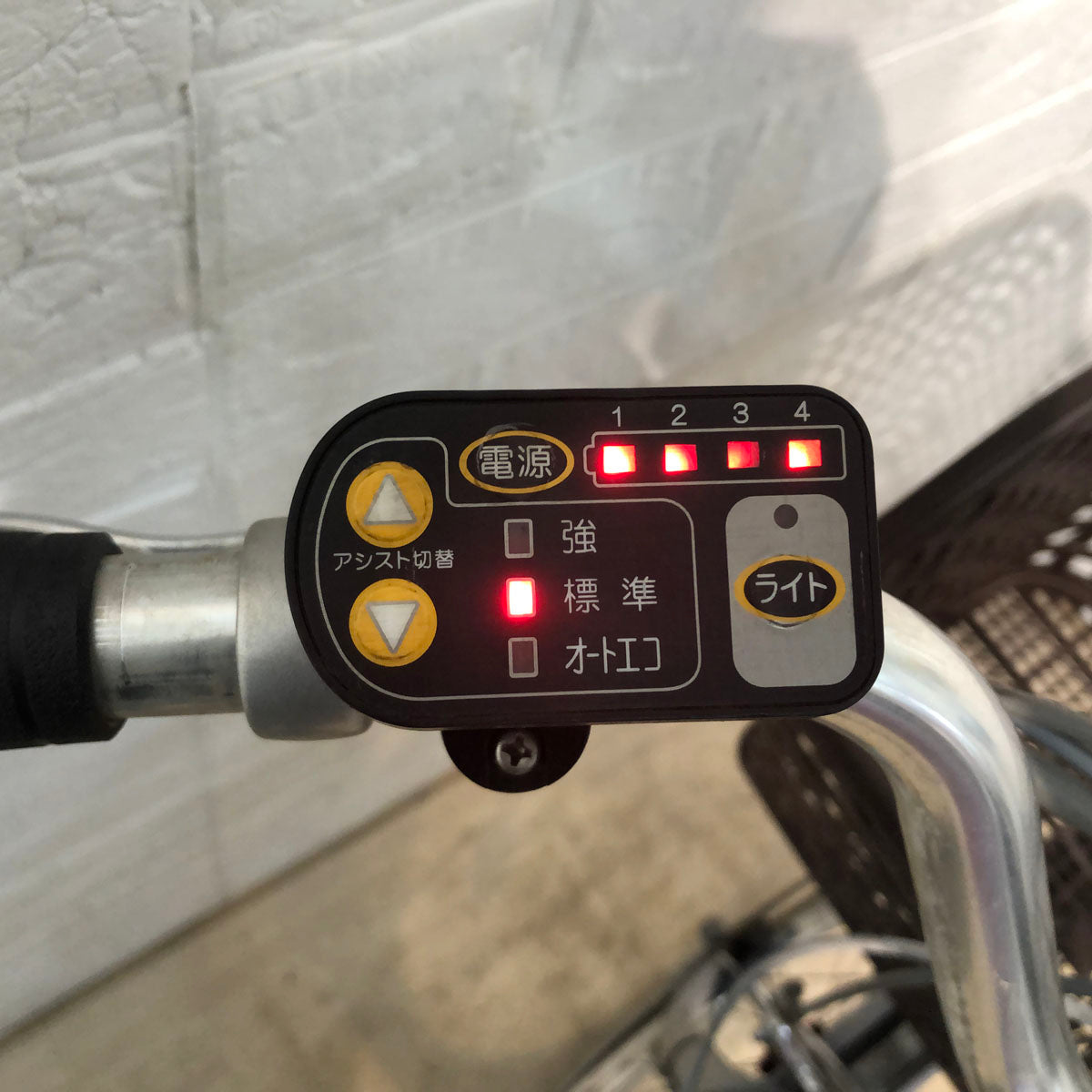 ブリヂストン アシスタ DX シルバー 24インチ YT122【中古車】