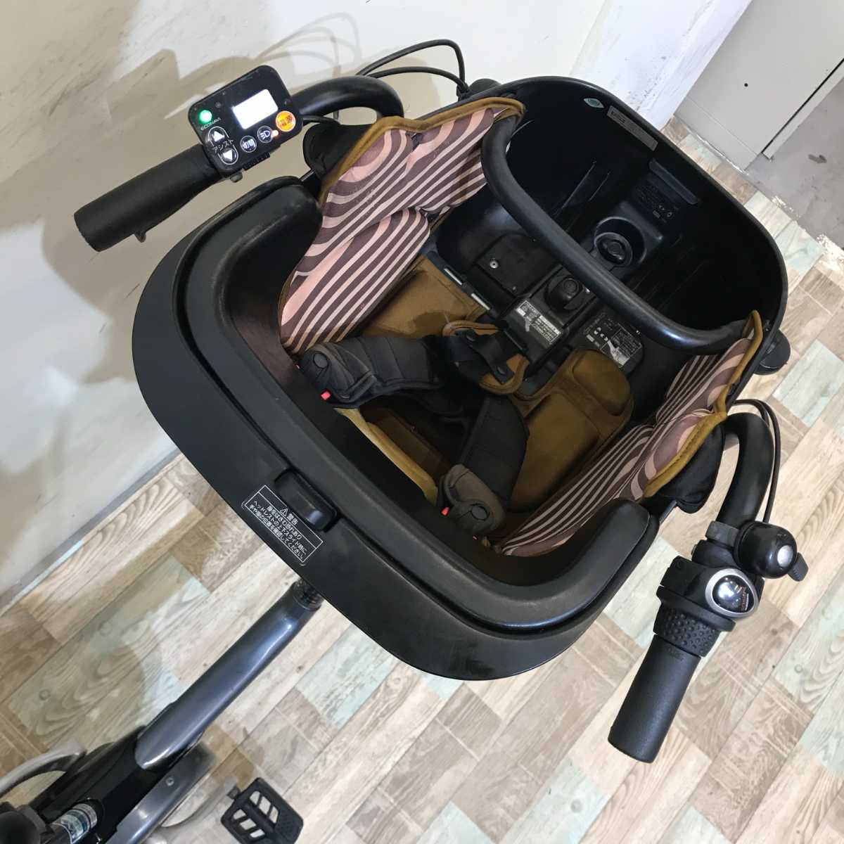 パナソニック ギュット ミニ DX グレー 20インチ KQ101【中古車】