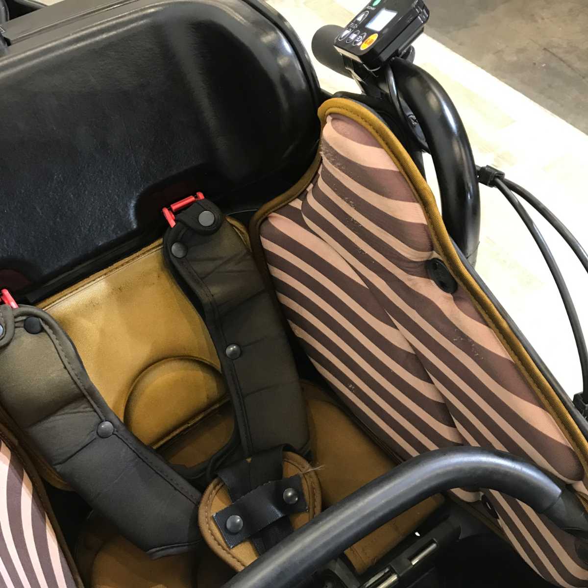 パナソニック ギュット ミニ DX グレー 20インチ KQ101【中古車】