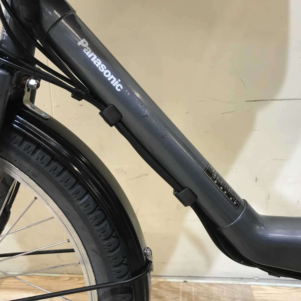 パナソニック ギュット ミニ DX グレー 20インチ KQ101【中古車】