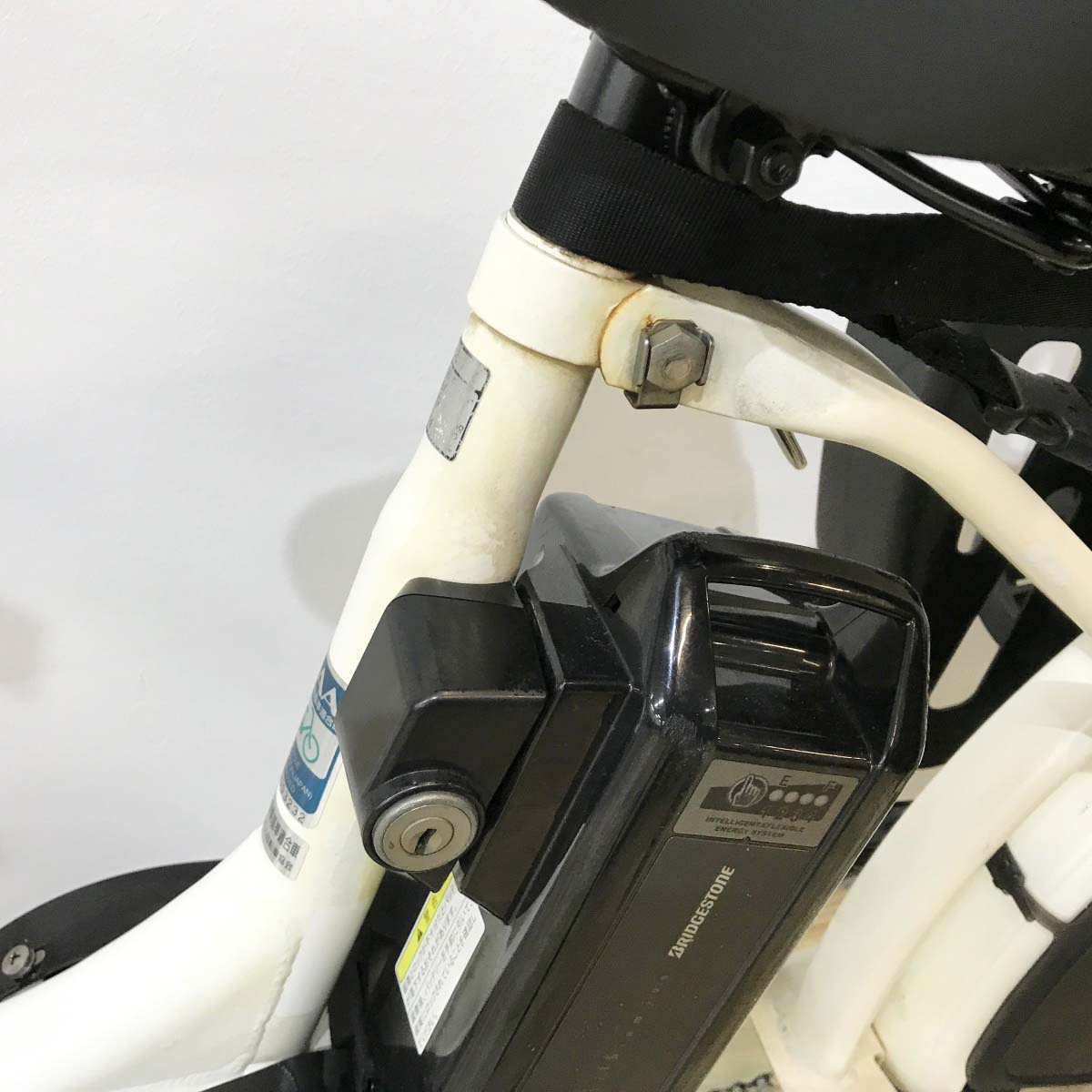 中古電動自転車 ヤマハ PAS バビー ホワイト 20インチ KJ064