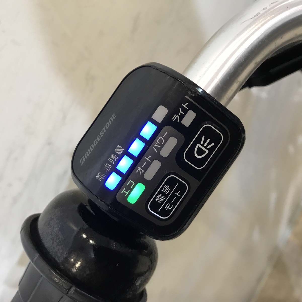ブリヂストン フロンティア ブラウン 24インチ KV047 【中古車】