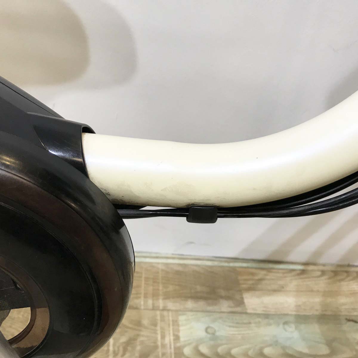 中古電動自転車 パナソニック ビビKD ホワイト 26インチ KJ068