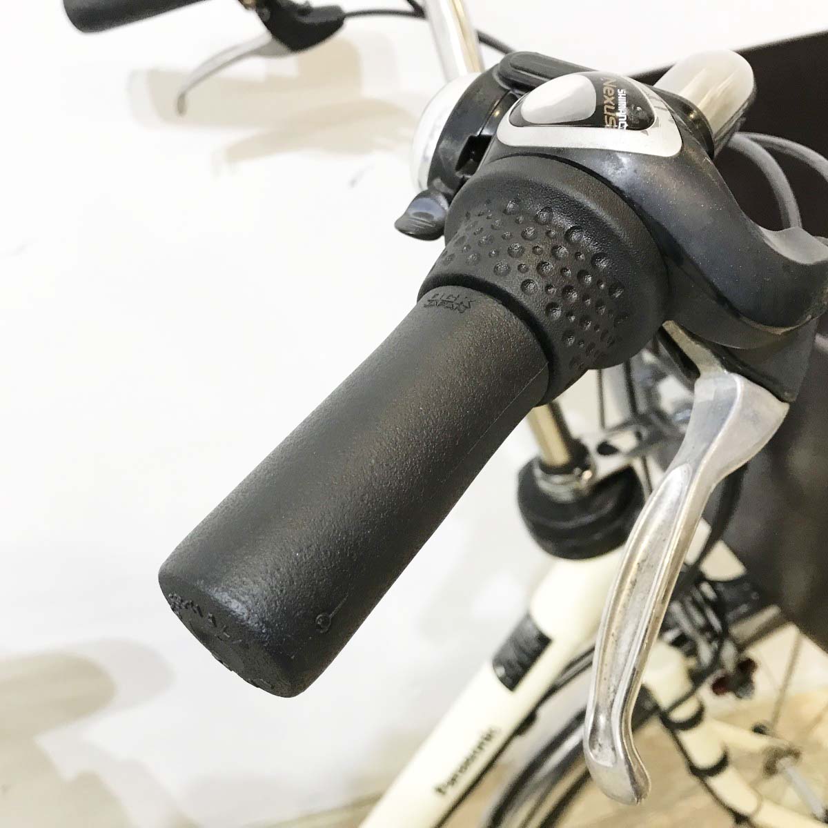中古電動自転車 パナソニック ビビKD ホワイト 26インチ KJ068