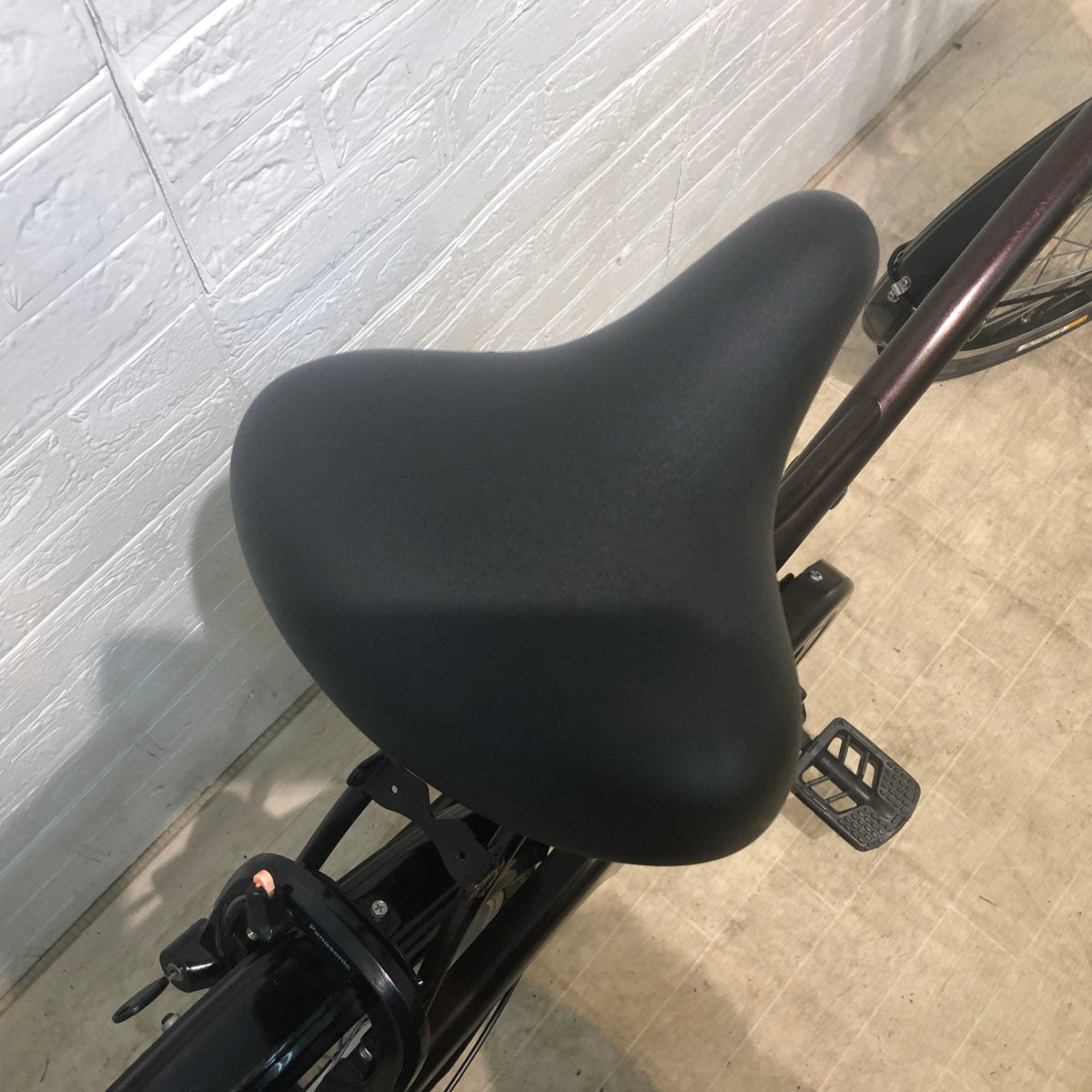 パナソニック グリッター ブラウン 20インチ YA076 【中古車】