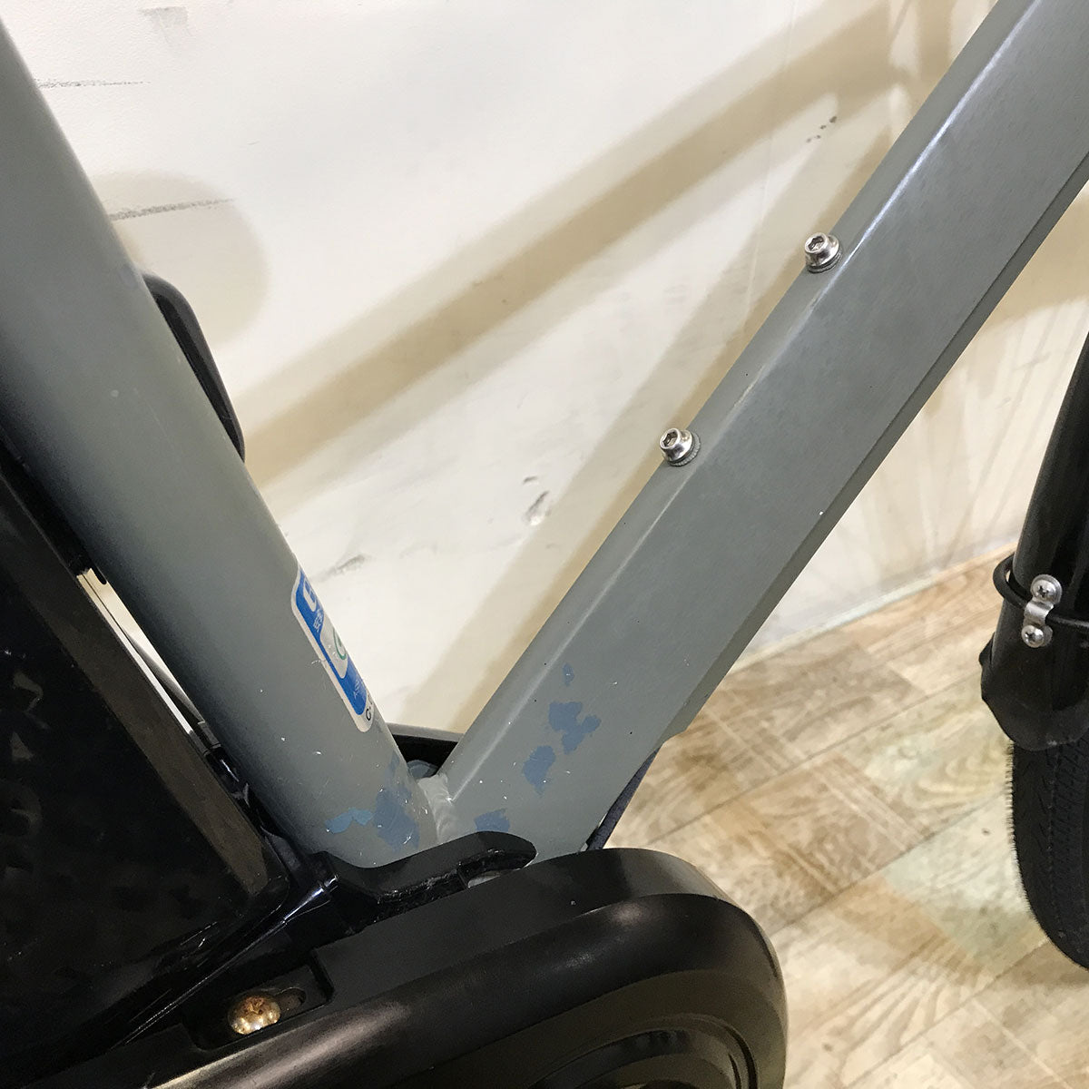 中古電動自転車 パナソニック ベロスター カーキ 700×38C KE143 
