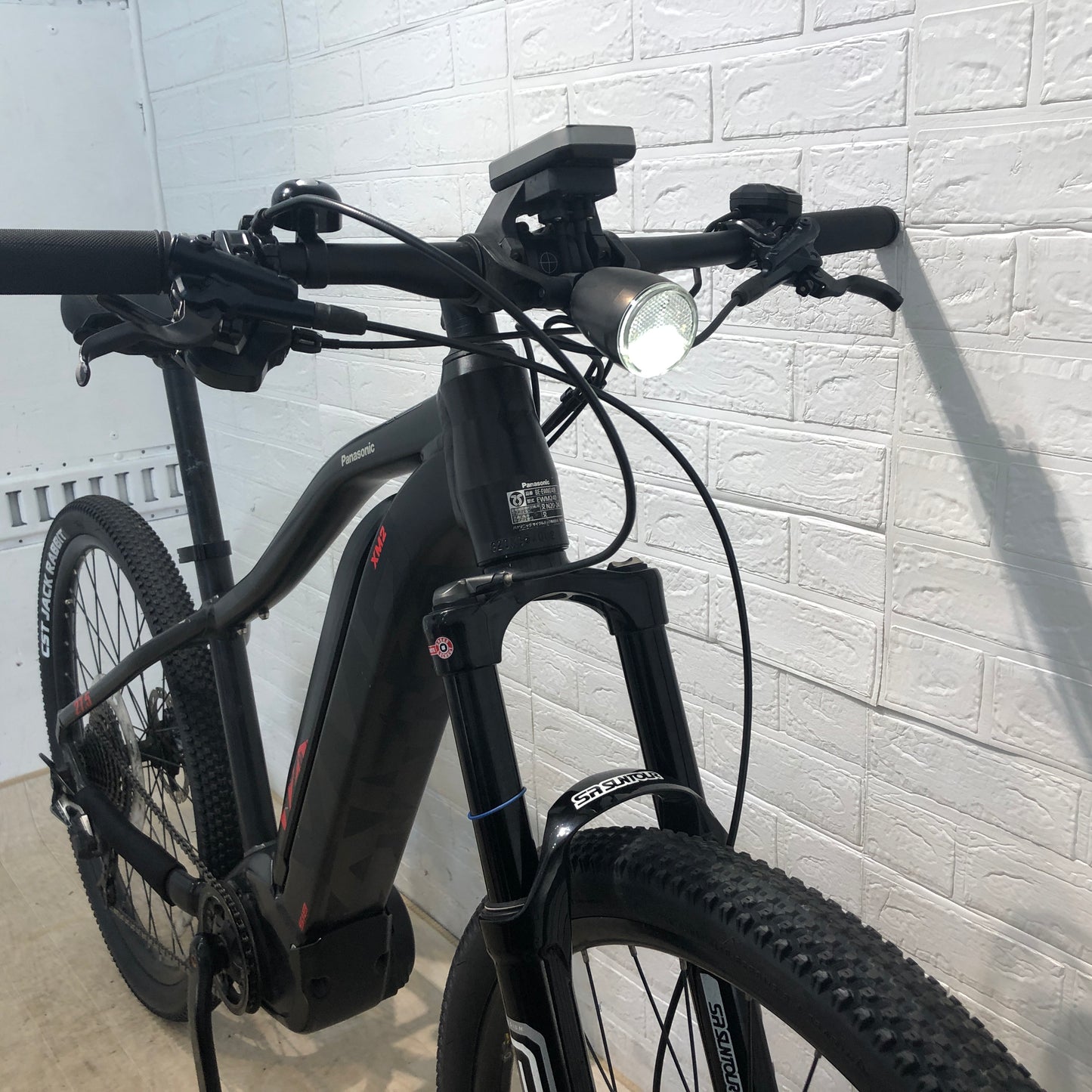 パナソニック XM2 EWM240 ブラック 27.5インチ SR356Y e-MTB e-bike 【中古車】