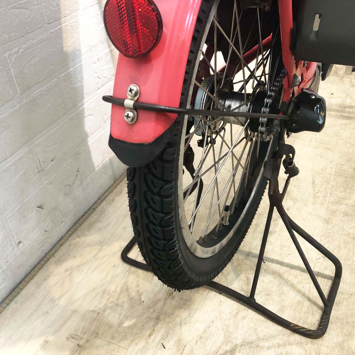 中古電動自転車 BRIDGESTONE ビッケ2e レッド 20インチ YF138