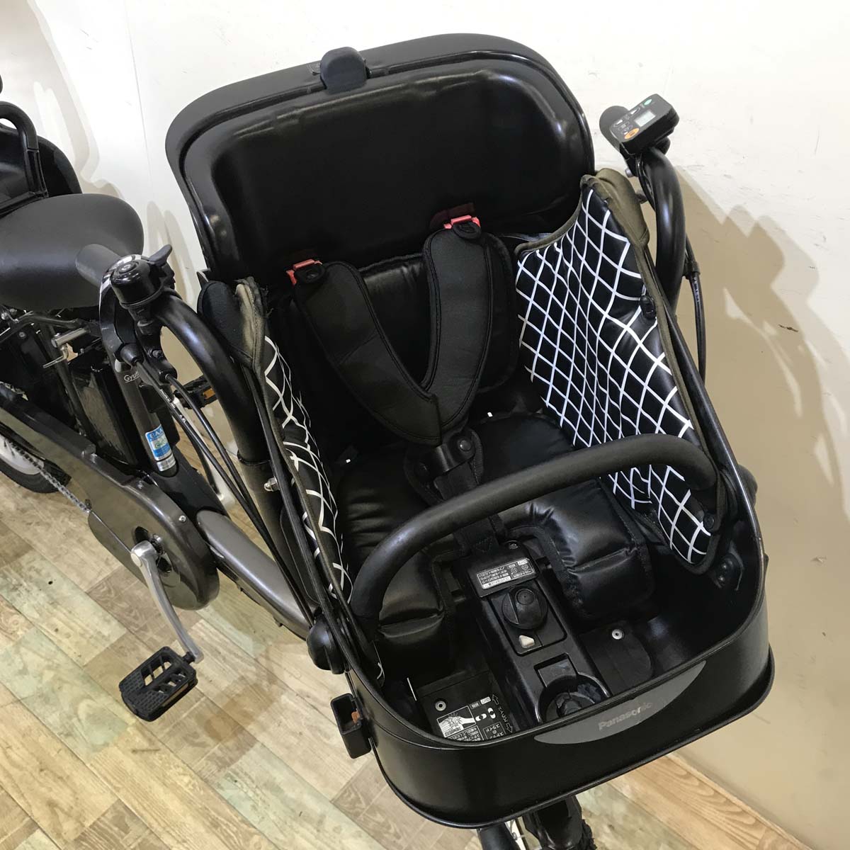 パナソニック ギュット ミニ DX グレー  20インチ KZ137【中古車】