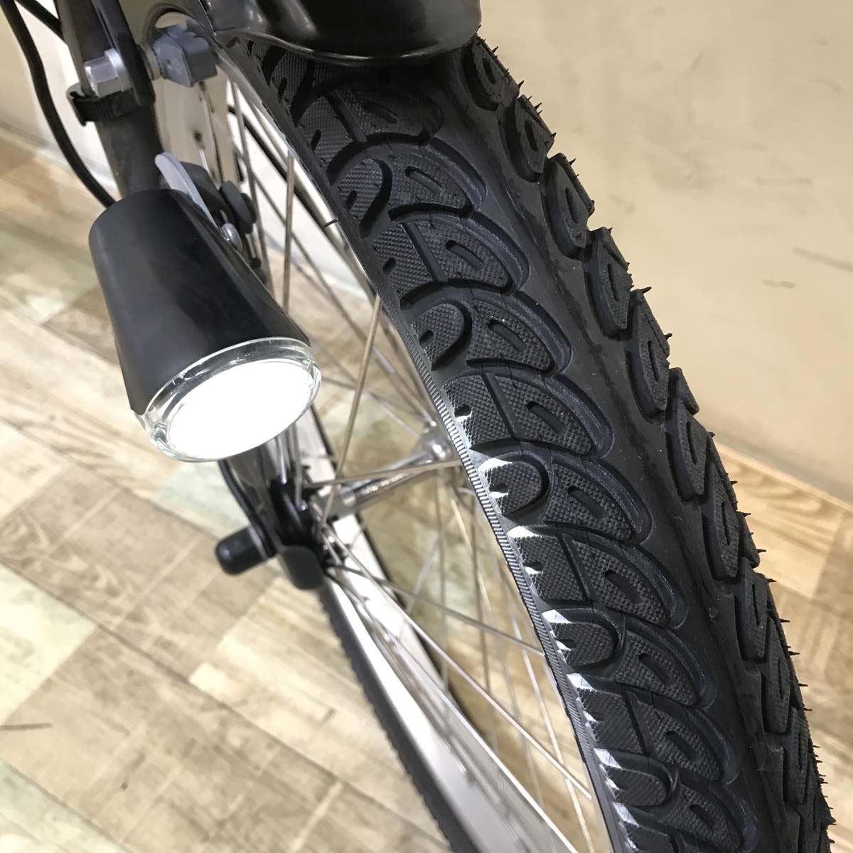 パナソニック ギュット ミニ DX グレー  20インチ KZ137【中古車】