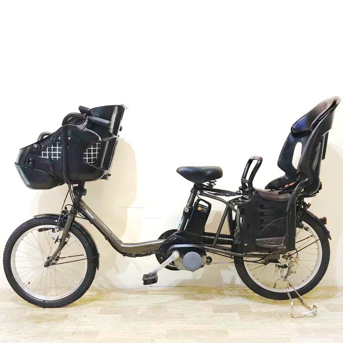 パナソニック ギュット ミニ DX グレー  20インチ KZ137【中古車】