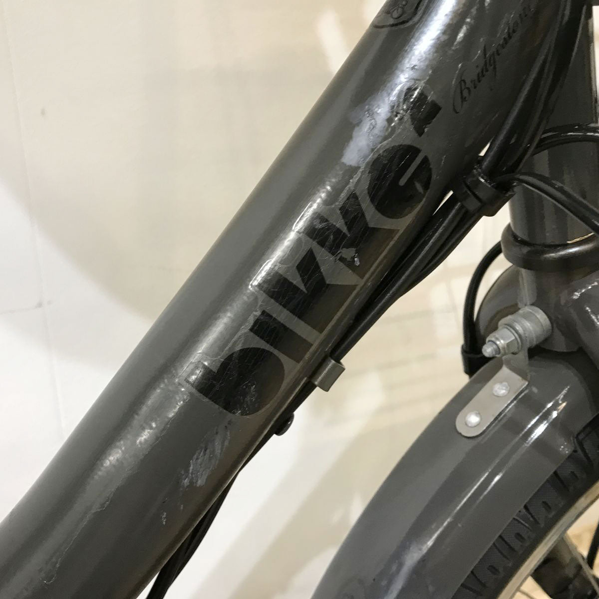 中古電動自転車 ブリヂストン ビッケ2e グレー 20インチ KJ075
