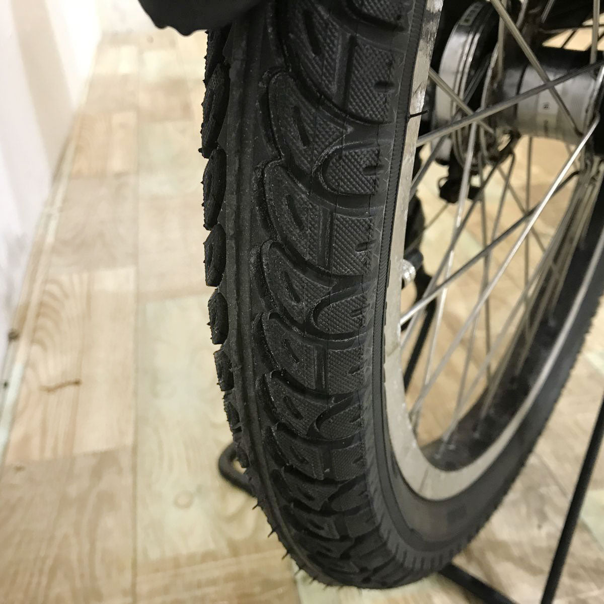 ブリヂストン ビッケ2e グレー 20インチ KJ075 【中古車】