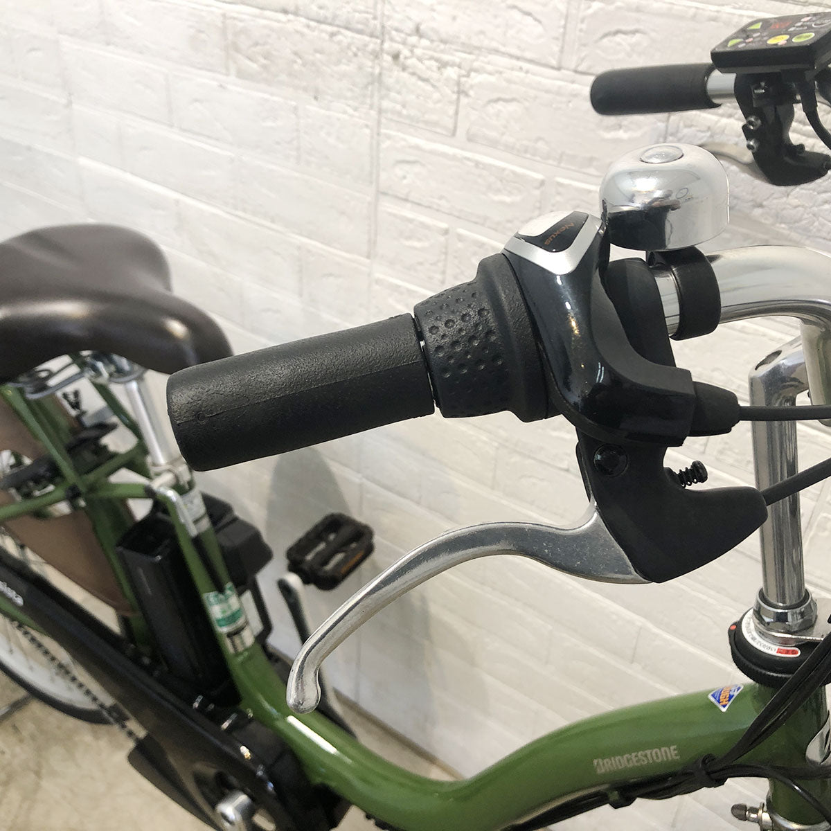 中古電動自転車 ブリヂストン アシスタU STD グリーン 26インチ SR426Y