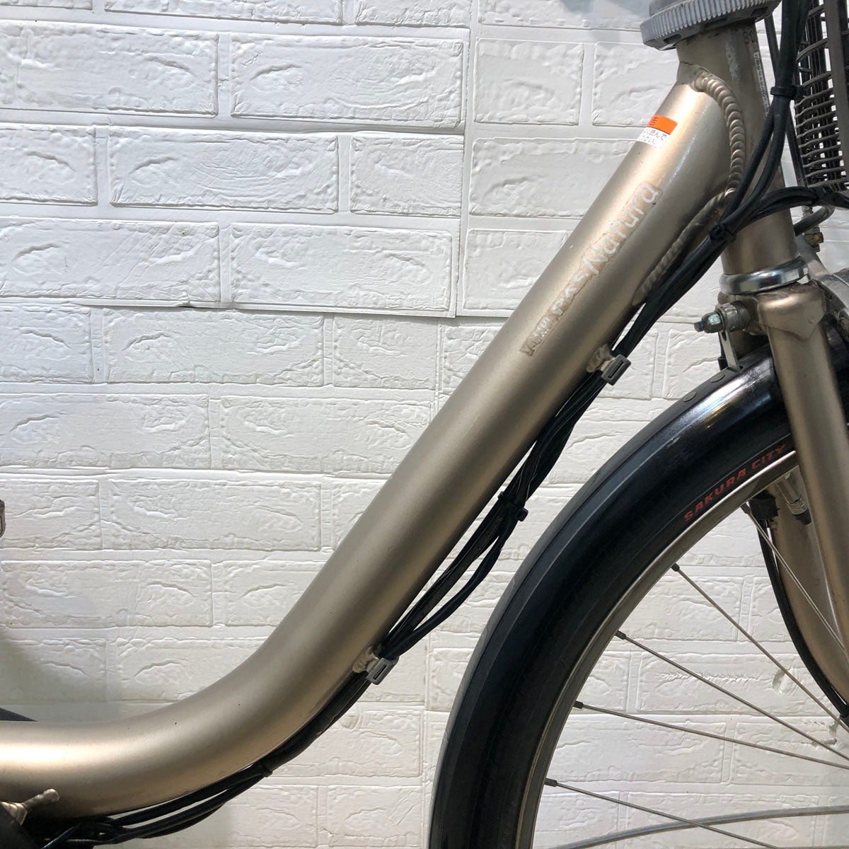 【美品】ヤマハ パスナチュラ 色：ゴールド 26インチ SOLD OUT】電動自転車 ヤマハ PAS Natura ナチュラ 26インチ 6Ah
