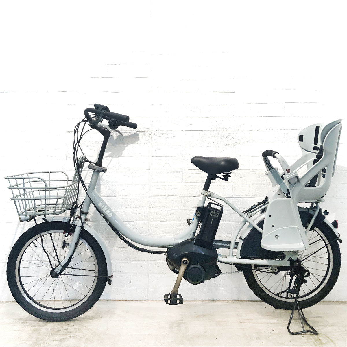 中古電動自転車 ブリヂストン ビッケモブe グレー 20インチ YG004