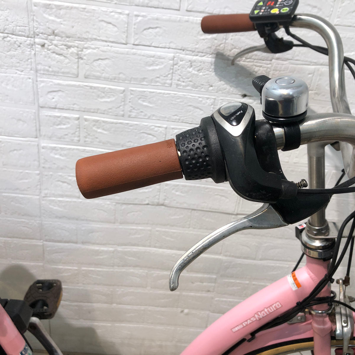 中古電動自転車 ヤマハ PAS ナチュラ L DX ピンク 26インチ YA087