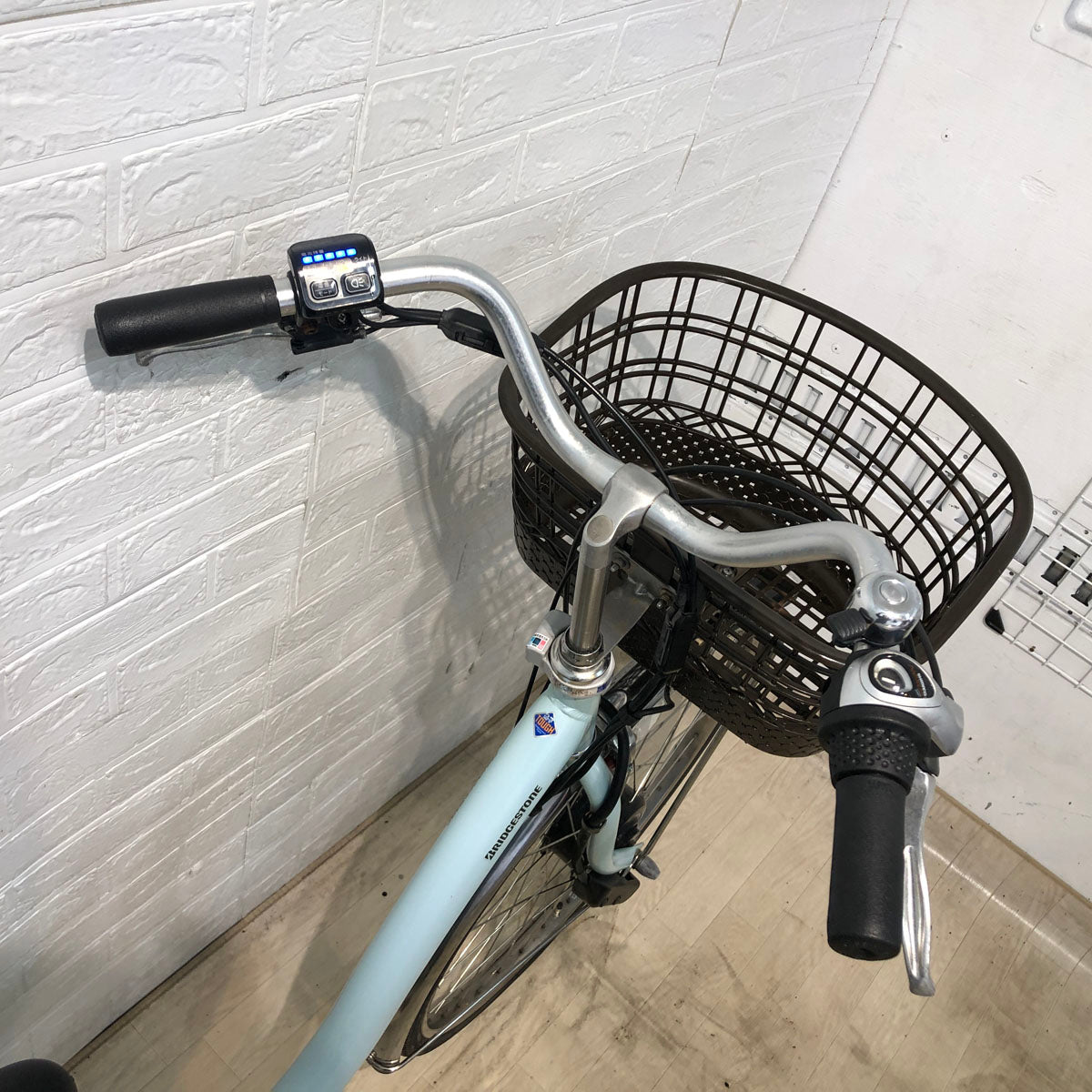 中古電動自転車 ブリヂストン フロンティア  ブルー 26インチ YA089