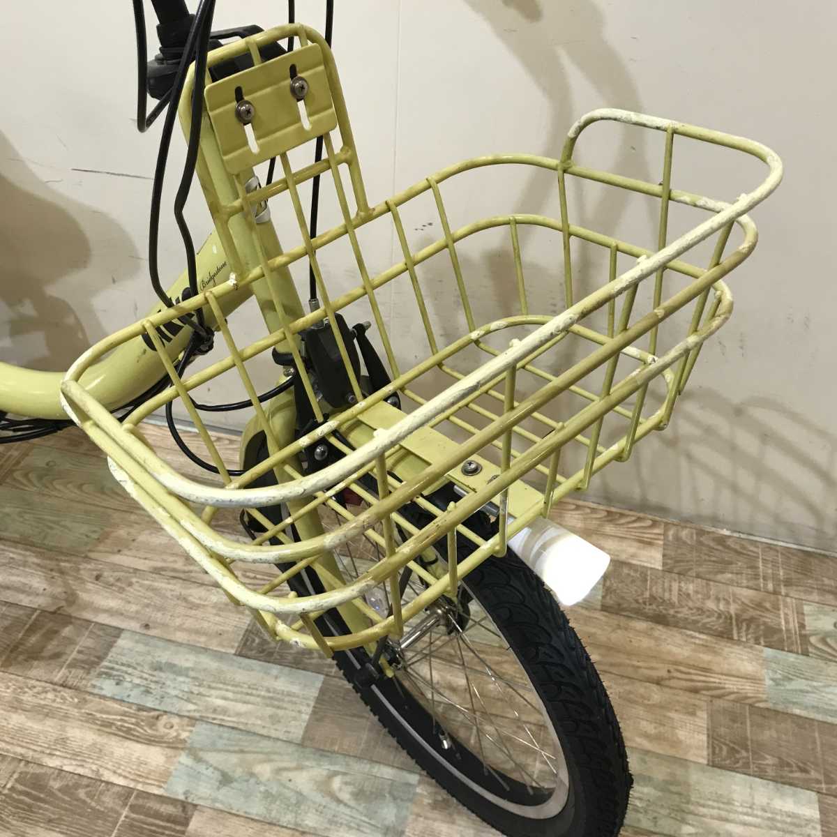 ブリヂストン bikke MOB e ビッケ モブ イー イエロー 20インチ KQ123 【中古車】
