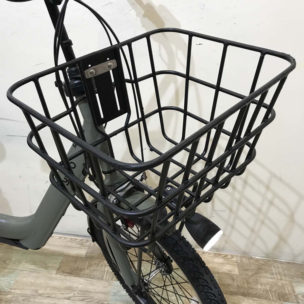 パナソニック ギュット アニーズ DX グリーン 20インチ KV062【中古車】