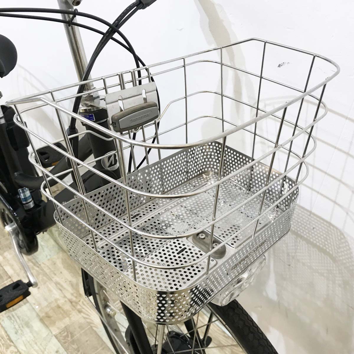 中古電動自転車 ブリヂストン アルベルトe ブラック 26インチ KJ081