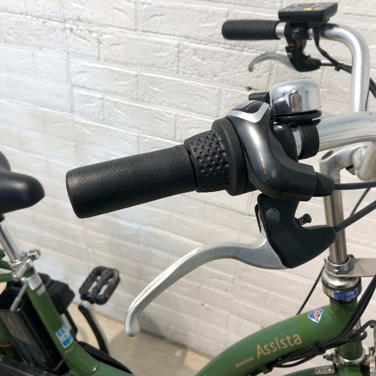 中古電動自転車 ブリヂストン アシスタ ファイン グリーン 26インチ YA091