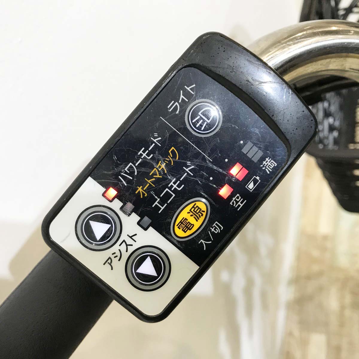 中古電動自転車 パナソニック ビビTX シルバー 26インチ KJ084