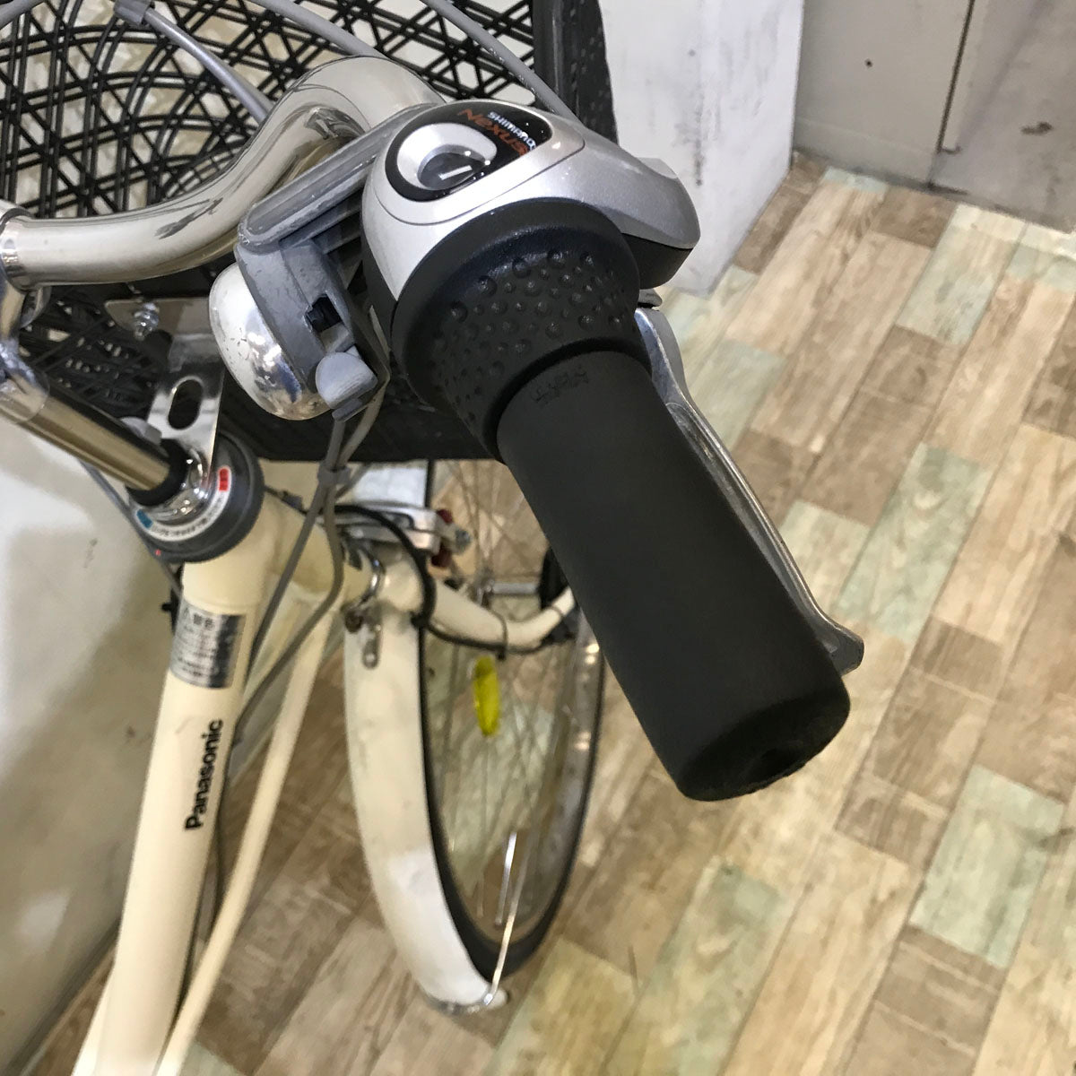 値下げ中パナソニック REGULAR26インチ 中古電動自転車 パナソニック カラーズ ホワイト 26インチ KZ146 – e