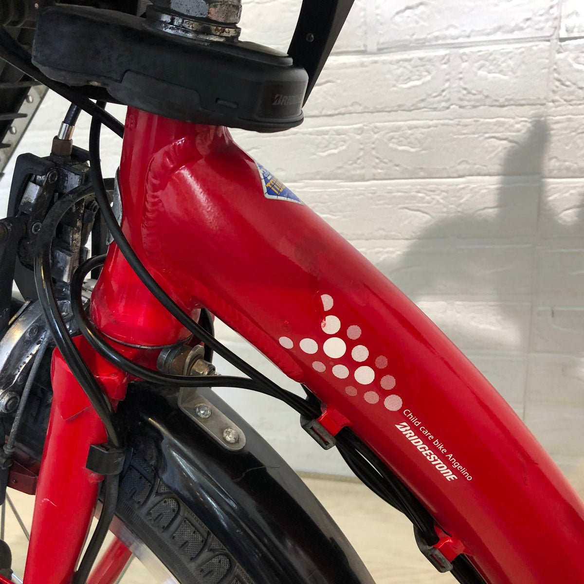 中古電動自転車 ブリヂストン アンジェリーノ プティット e レッド 20インチ YA093