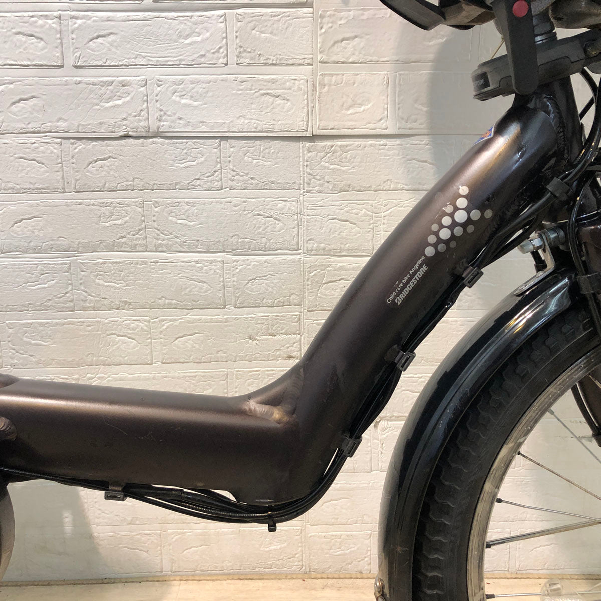 中古電動自転車 ブリヂストン アンジェリーノ プティット e ブラウン 20インチ YA095