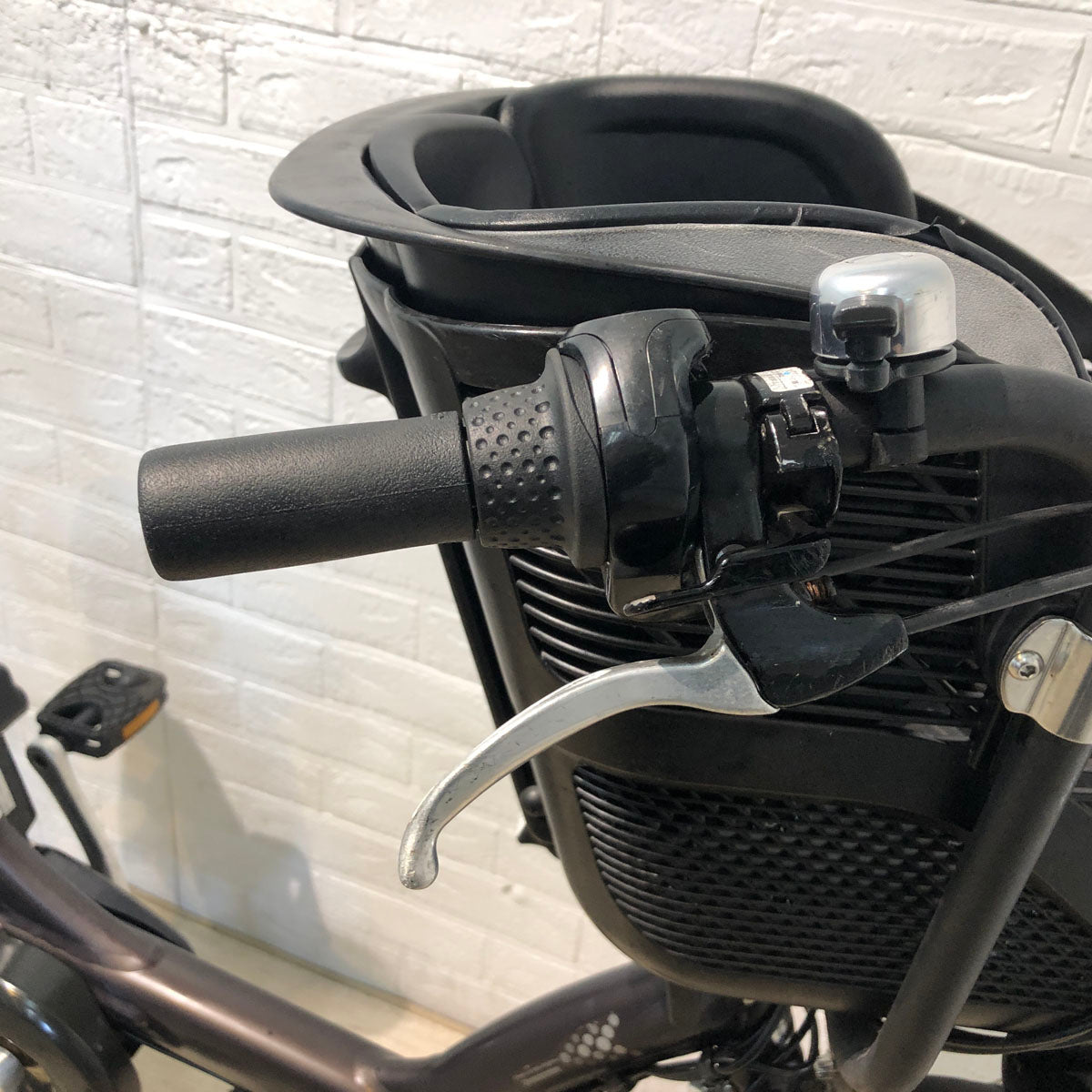 中古電動自転車 ブリヂストン アンジェリーノ プティット e ブラウン 20インチ YA095