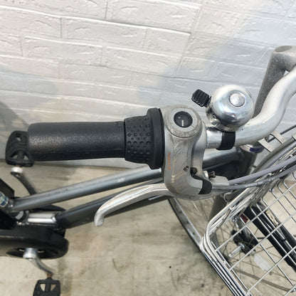 ブリヂストン A.C.L シルバー 27インチ YG013 【中古車】