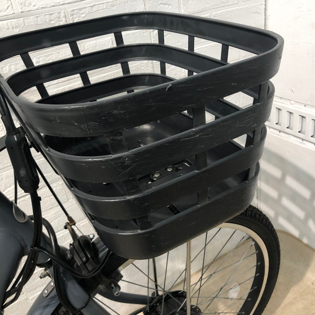 ブリヂストン フロンティア リラクシー グレー 26インチ YU004 【中古車】